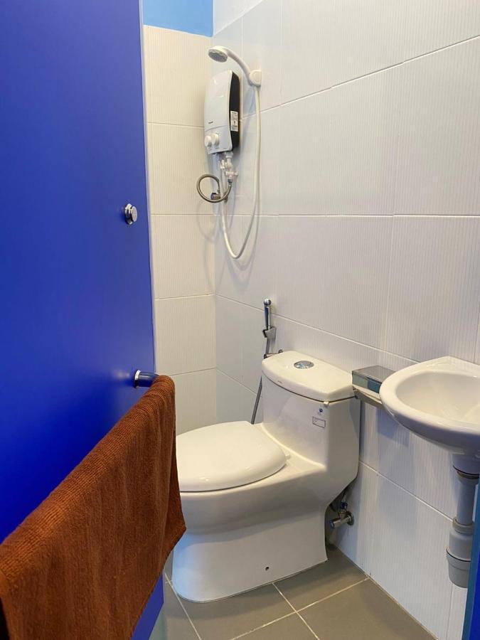 Benutten 99 Hotel Kampong Parit Tengah Dış mekan fotoğraf